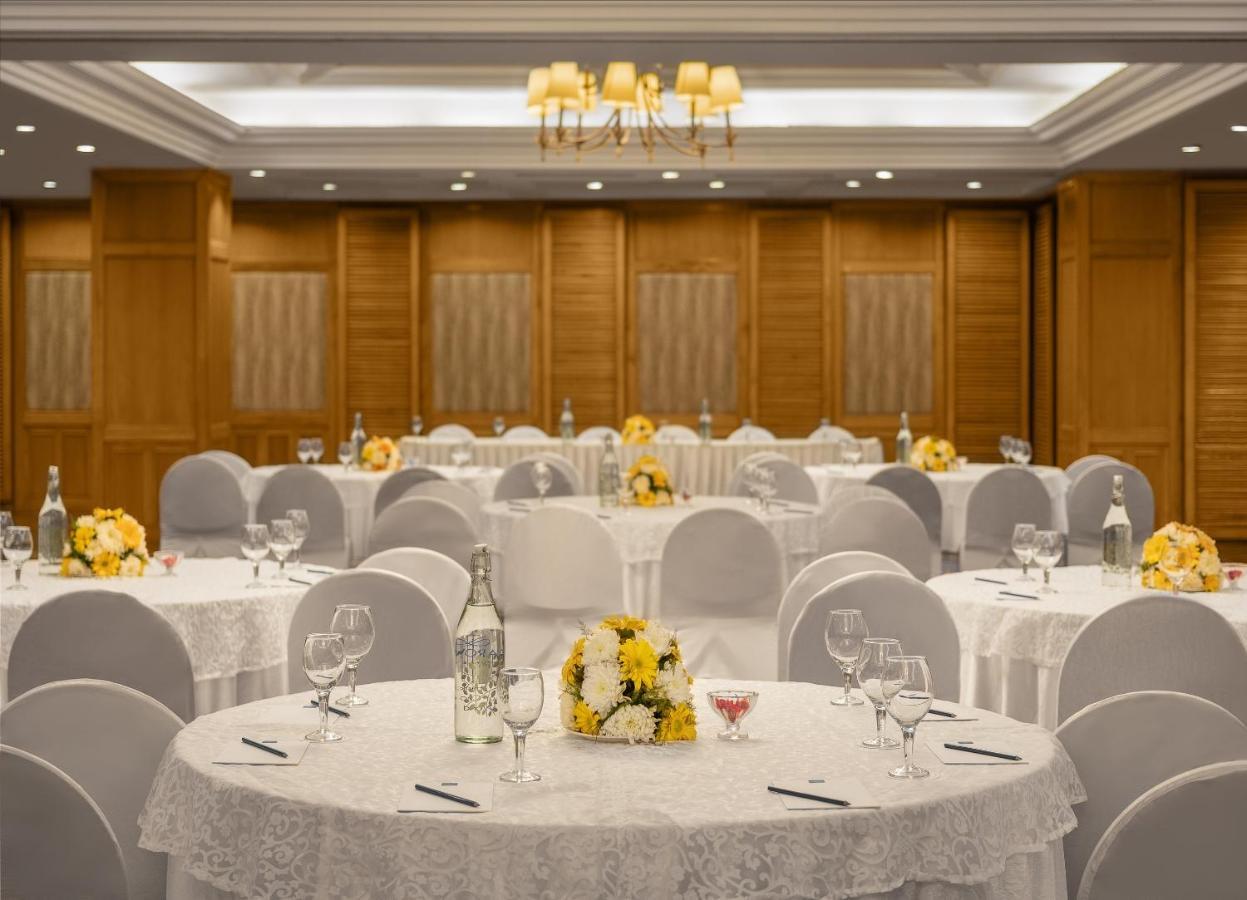 สโรวร ปอร์ติโก สุราชคัญช์ Hotel นิวเดลี ภายนอก รูปภาพ